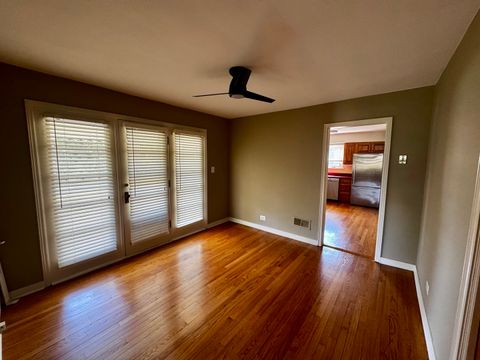 Tiny photo for 305 S Lambert Road, Glen Ellyn, IL 60137 (MLS # 12391354)