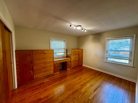 Tiny photo for 305 S Lambert Road, Glen Ellyn, IL 60137 (MLS # 12391354)