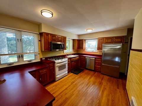 Tiny photo for 305 S Lambert Road, Glen Ellyn, IL 60137 (MLS # 12391354)