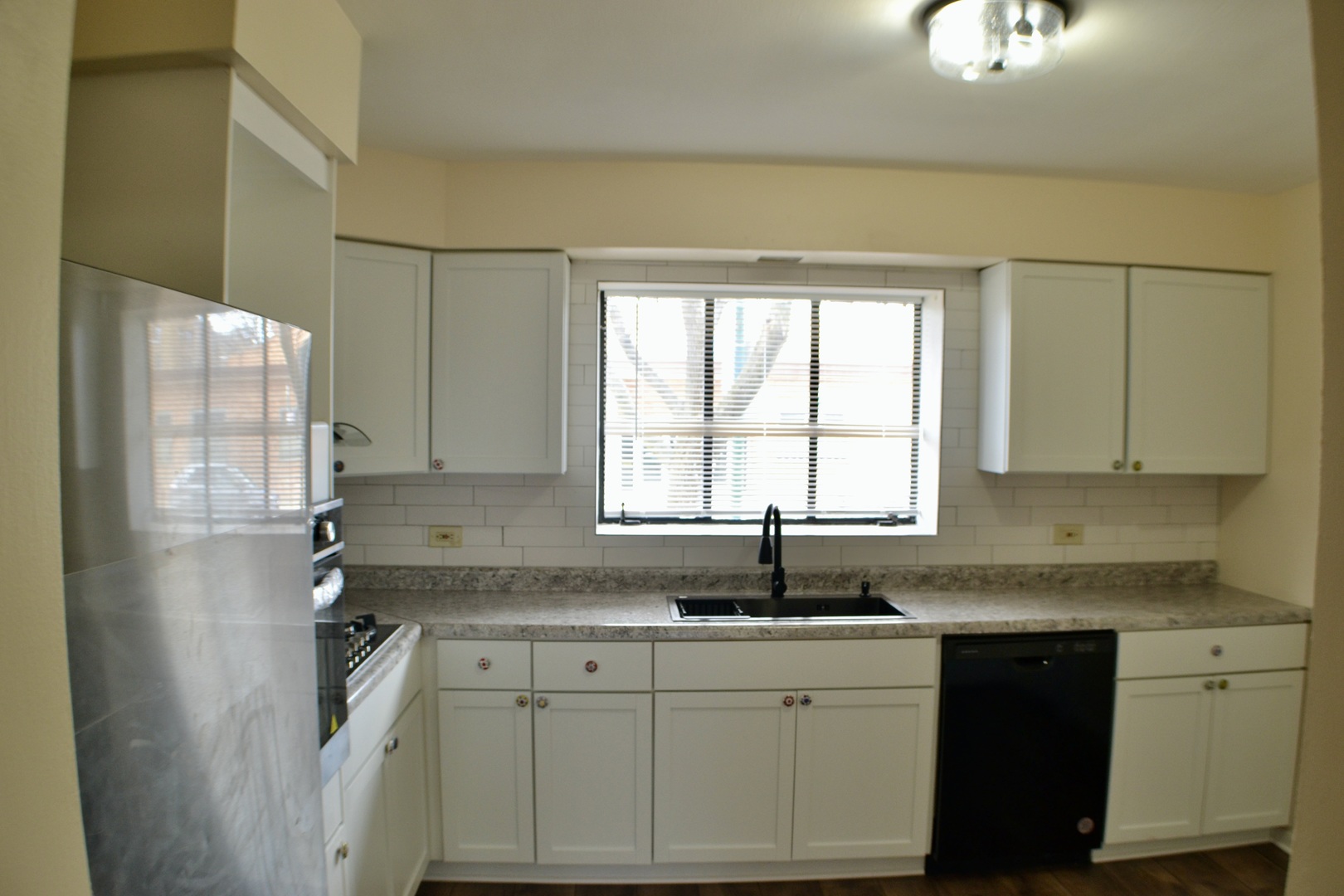 3433 W Bryn Mawr Avenue GN