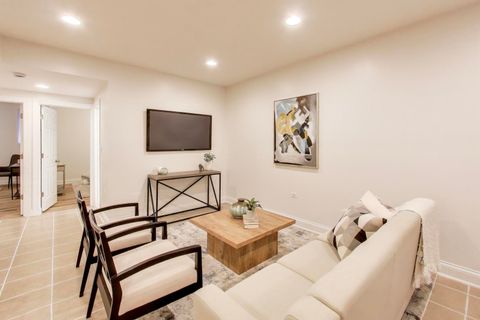 Tiny photo for 6170 N Winchester Avenue #G, Chicago, IL 60660 (MLS # 12524542)