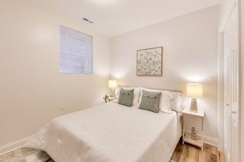 Tiny photo for 6170 N Winchester Avenue #G, Chicago, IL 60660 (MLS # 12524542)