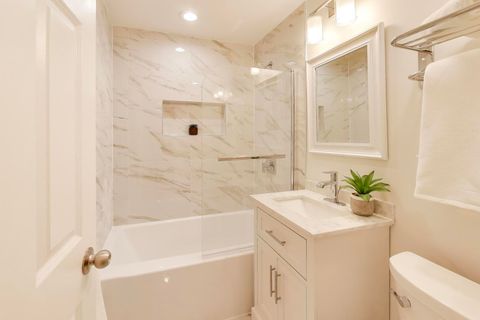 Tiny photo for 6170 N Winchester Avenue #G, Chicago, IL 60660 (MLS # 12524542)