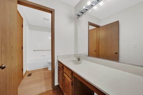 Tiny photo for 435 Sandhurst Lane #435, South Elgin, IL 60177 (MLS # 12487154)