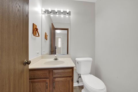 Tiny photo for 435 Sandhurst Lane #435, South Elgin, IL 60177 (MLS # 12487154)