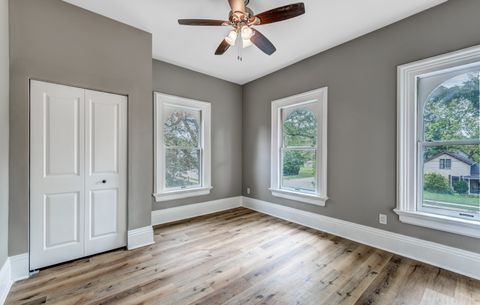 Tiny photo for Batavia, IL 60510 (MLS # 12537052)