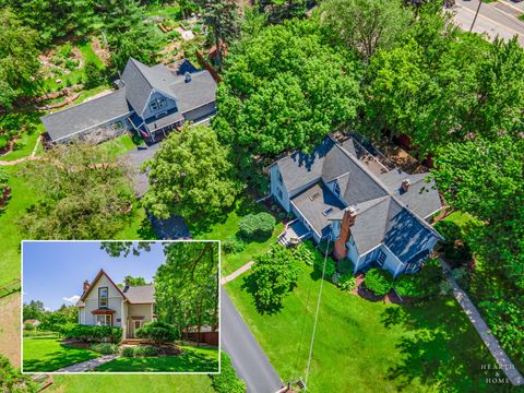 275 S McHenry Avenue Crystal Lake IL 60014