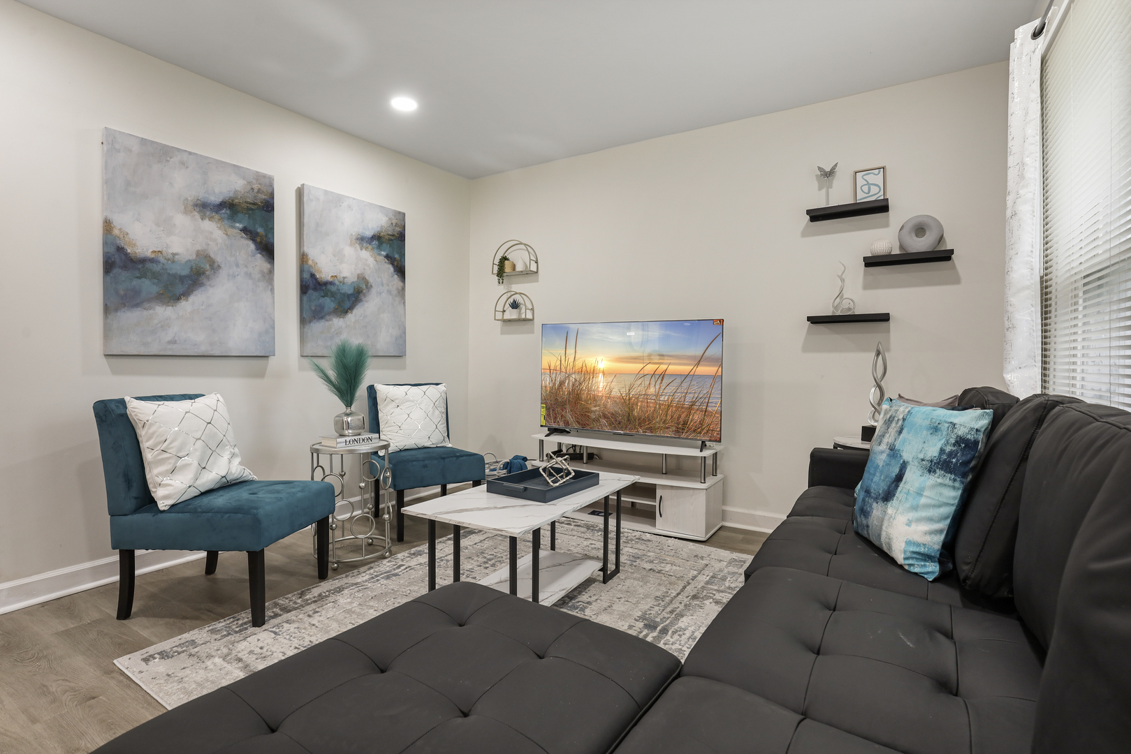 366 N Hemlock Avenue