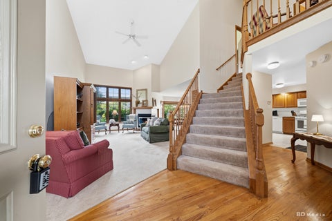 Tiny photo for 20165 Crystal Lake Way, Frankfort, IL 60423 (MLS # 12689706)