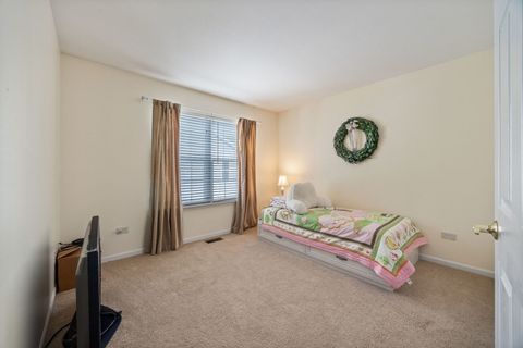 Tiny photo for 1616 Sutton Place, Bolingbrook, IL 60490 (MLS # 12441874)