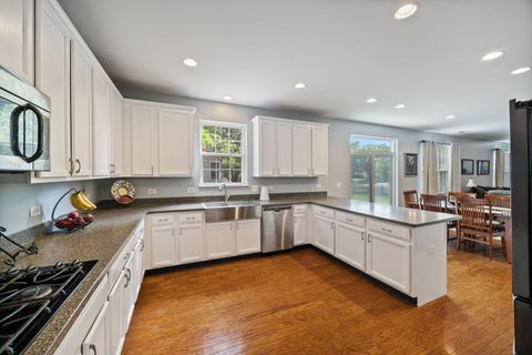 Tiny photo for 1616 Sutton Place, Bolingbrook, IL 60490 (MLS # 12441874)