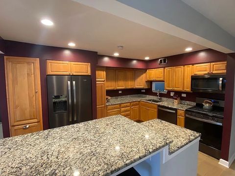 Tiny photo for 433 Dogwood Terrace, Buffalo Grove, IL 60089 (MLS # 12581742)