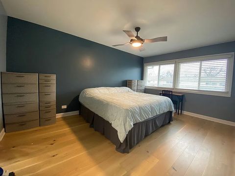 Tiny photo for 433 Dogwood Terrace, Buffalo Grove, IL 60089 (MLS # 12581742)