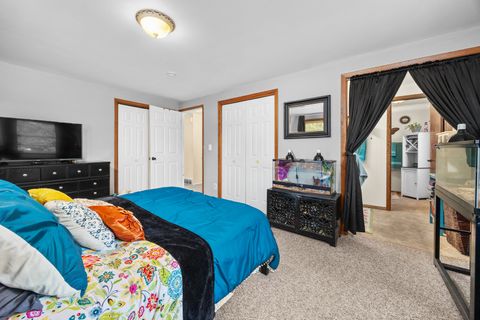 Tiny photo for 215 Tollview Court, Gilberts, IL 60136 (MLS # 12481579)