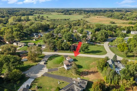 Tiny photo for 215 Tollview Court, Gilberts, IL 60136 (MLS # 12481579)