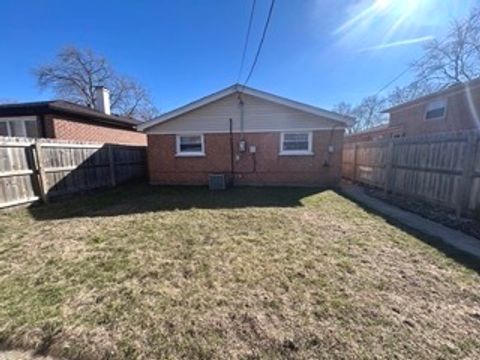 Tiny photo for 2814 E 127th Street, Chicago, IL 60633 (MLS # 12589322)