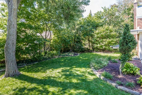 Tiny photo for 635 S Brainard Avenue, La Grange, IL 60525 (MLS # 12785206)