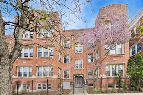 Photo of 1621 W North Shore Avenue #1E, Chicago, IL 60626 (MLS # 12625399)