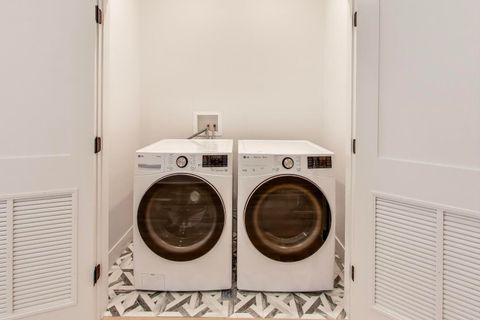 Tiny photo for 7302 Ponto Court, Morton Grove, IL 60053 (MLS # 12480836)