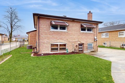 A home in Oak Lawn