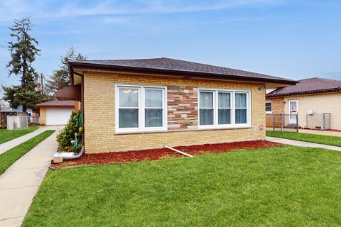 A home in Oak Lawn