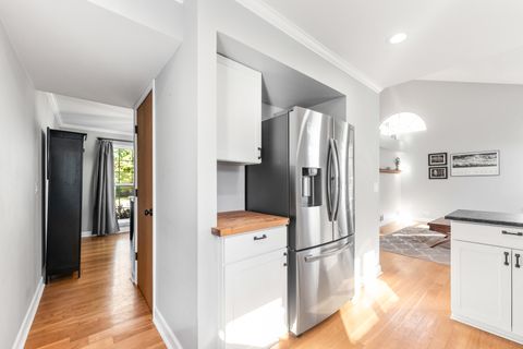 Tiny photo for 3975 Peartree Drive, Lake In The Hills, IL 60156 (MLS # 12483101)