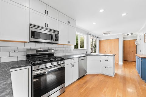 Tiny photo for 3975 Peartree Drive, Lake In The Hills, IL 60156 (MLS # 12483101)