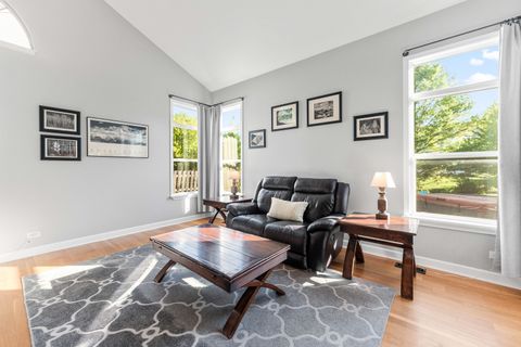 Tiny photo for 3975 Peartree Drive, Lake In The Hills, IL 60156 (MLS # 12483101)