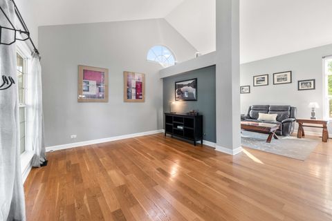 Tiny photo for 3975 Peartree Drive, Lake In The Hills, IL 60156 (MLS # 12483101)