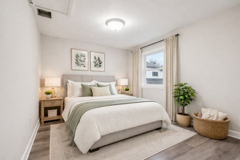 Tiny photo for 402 Lily Lane, Lakemoor, IL 60051 (MLS # 12611534)