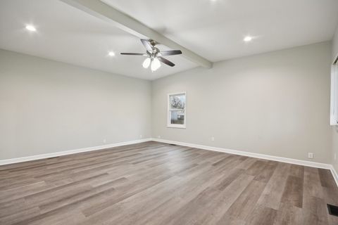 Tiny photo for 402 Lily Lane, Lakemoor, IL 60051 (MLS # 12611534)