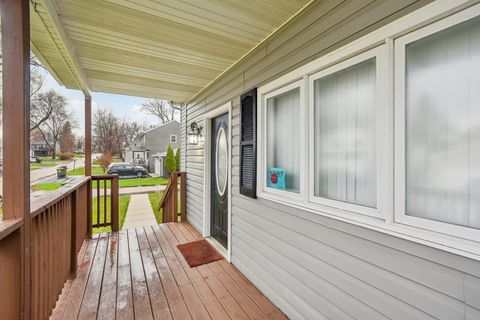 Tiny photo for 402 Lily Lane, Lakemoor, IL 60051 (MLS # 12611534)