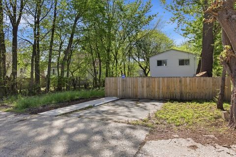 Tiny photo for 6323 S Wood Street, Chicago, IL 60636 (MLS # 12637353)
