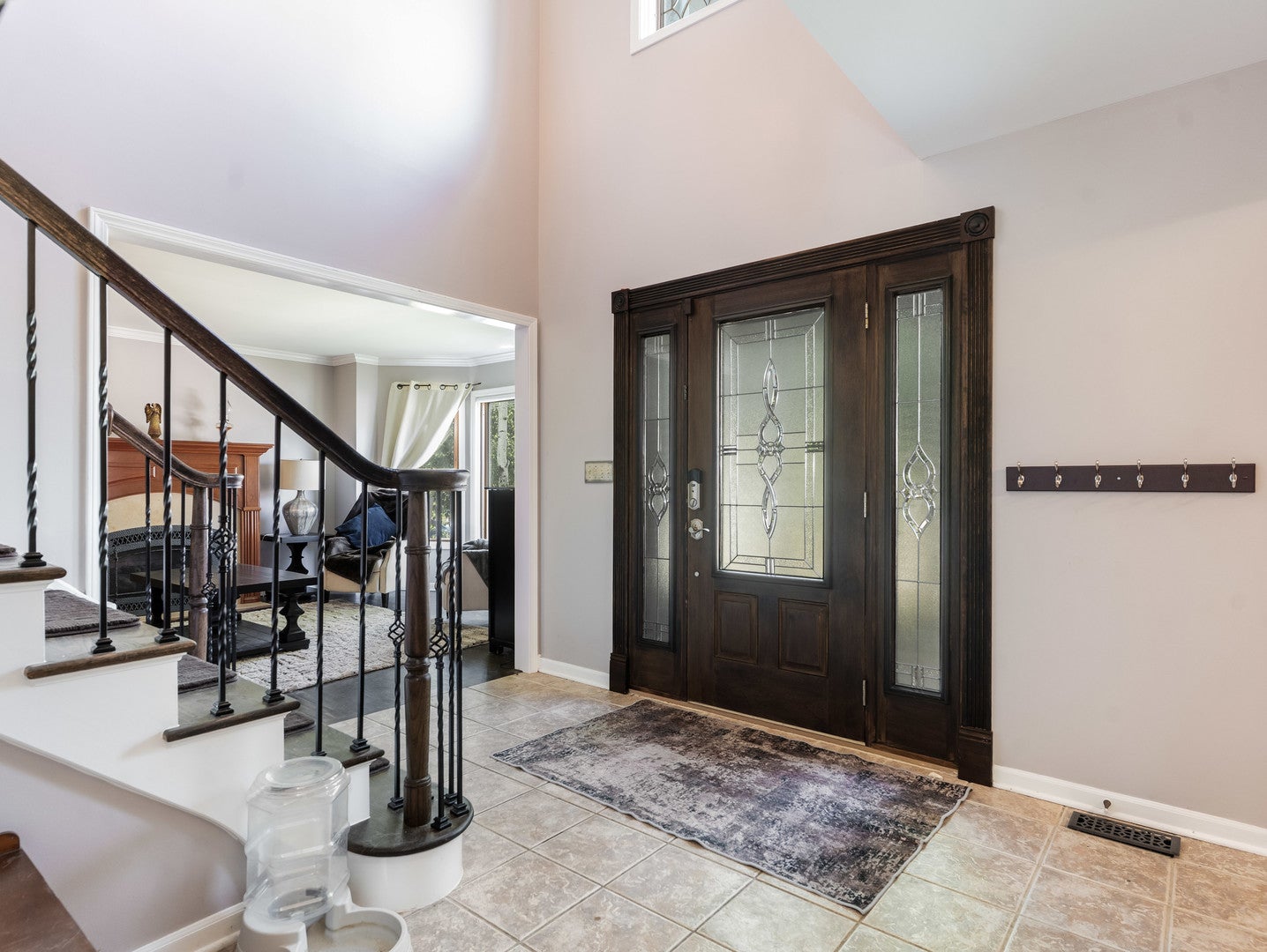 27W306 Victoria Lane