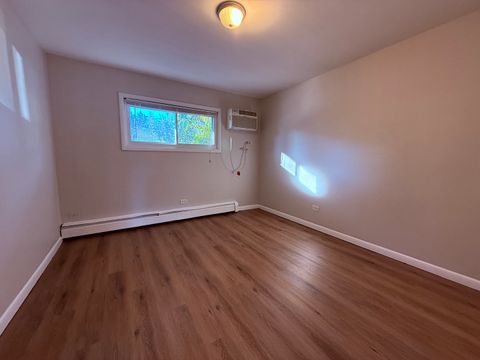 Tiny photo for 1119 E ALGONQUIN Road #2, Arlington Heights, IL 60005 (MLS # 12507096)