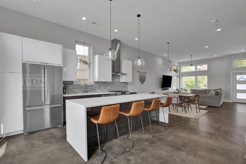 Tiny photo for 231 Des Plaines Avenue, Forest Park, IL 60130 (MLS # 12618623)