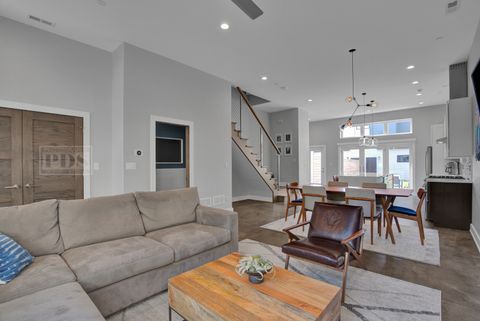 Tiny photo for 231 Des Plaines Avenue, Forest Park, IL 60130 (MLS # 12618623)