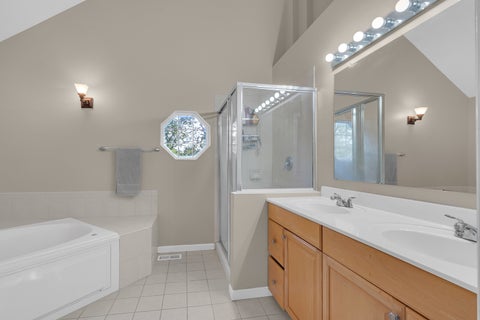 Tiny photo for 206 Albert Drive, Vernon Hills, IL 60061 (MLS # 12757058)