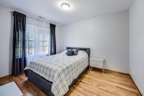 Tiny photo for 6312 N Fairfield Avenue #3A, Chicago, IL 60659 (MLS # 12497242)