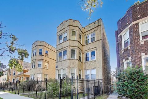 Tiny photo for 6312 N Fairfield Avenue #3A, Chicago, IL 60659 (MLS # 12497242)
