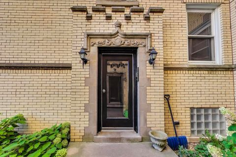 Tiny photo for 6312 N Fairfield Avenue #3A, Chicago, IL 60659 (MLS # 12497242)