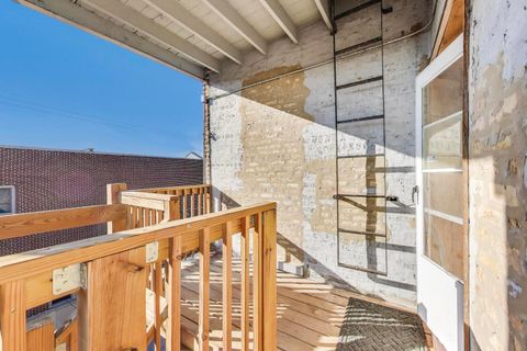 Tiny photo for 6312 N Fairfield Avenue #3A, Chicago, IL 60659 (MLS # 12497242)