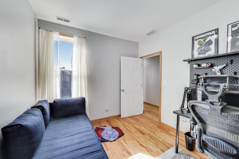Tiny photo for 6312 N Fairfield Avenue #3A, Chicago, IL 60659 (MLS # 12497242)