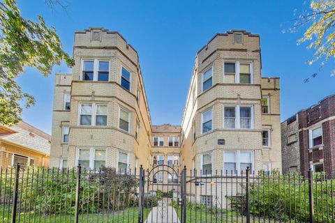 Photo of 6312 N Fairfield Avenue #3A, Chicago, IL 60659 (MLS # 12497242)