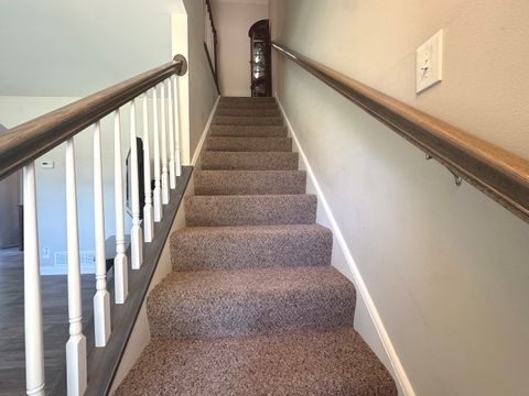 Tiny photo for 410 Circlegate Road #410, New Lenox, IL 60451 (MLS # 12661382)