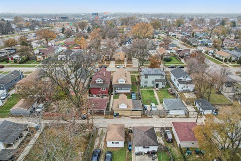 Tiny photo for 1615 S 20th Avenue, Maywood, IL 60153 (MLS # 12537255)