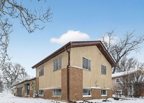 Tiny photo for 231 Farragut Street, Park Forest, IL 60466 (MLS # 12545416)