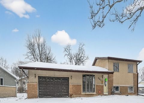 Tiny photo for 231 Farragut Street, Park Forest, IL 60466 (MLS # 12545416)