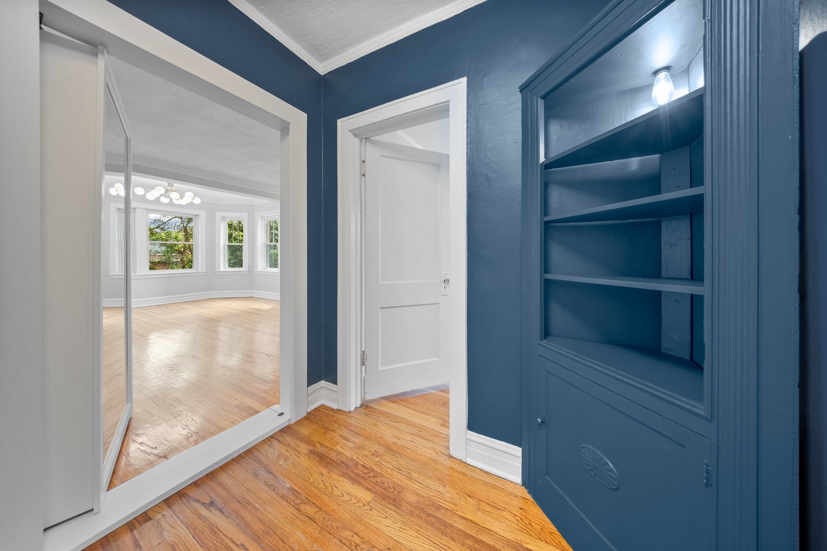 1456 W Hollywood Avenue 3W