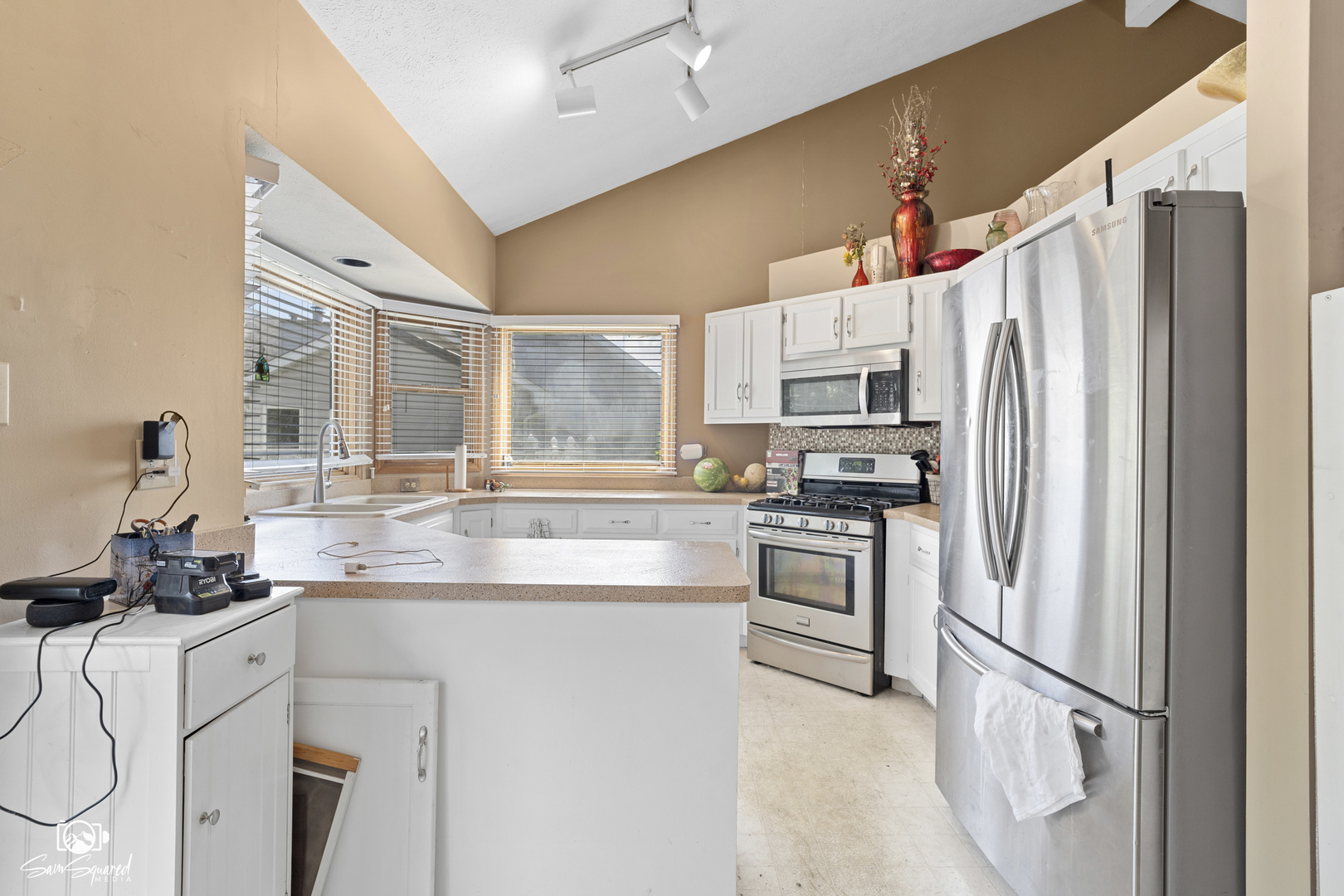 3411 Harris Drive